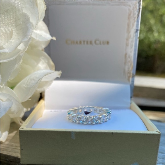 NWT CHARTER CLUB ANNIVERSARY RING IN FINE SILVER W/CUBIC ZIRCONIA STONES- 6 or 8 - Picture 2 of 12